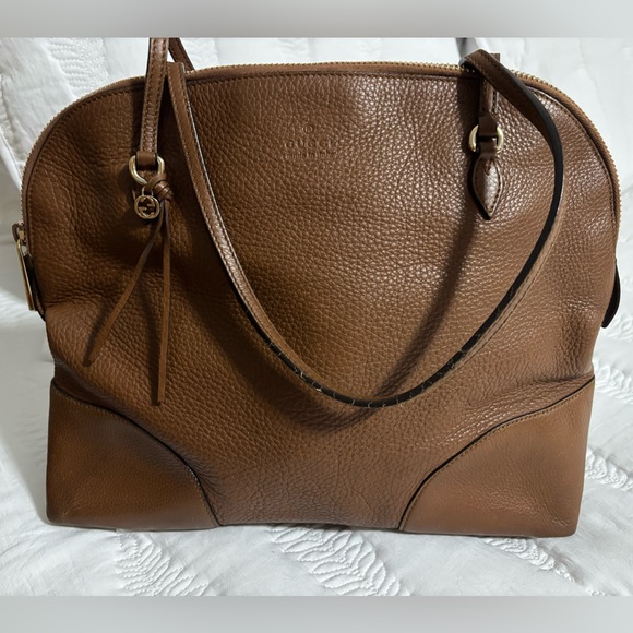 Gucci Bree Leather Shoulder Bag - Picture 15 of 15